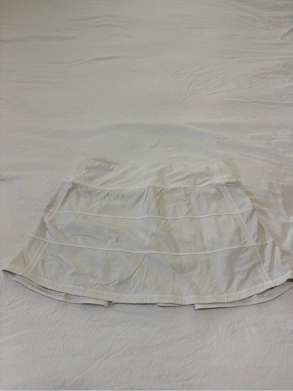 Lululemon White Pace Rival Skirt